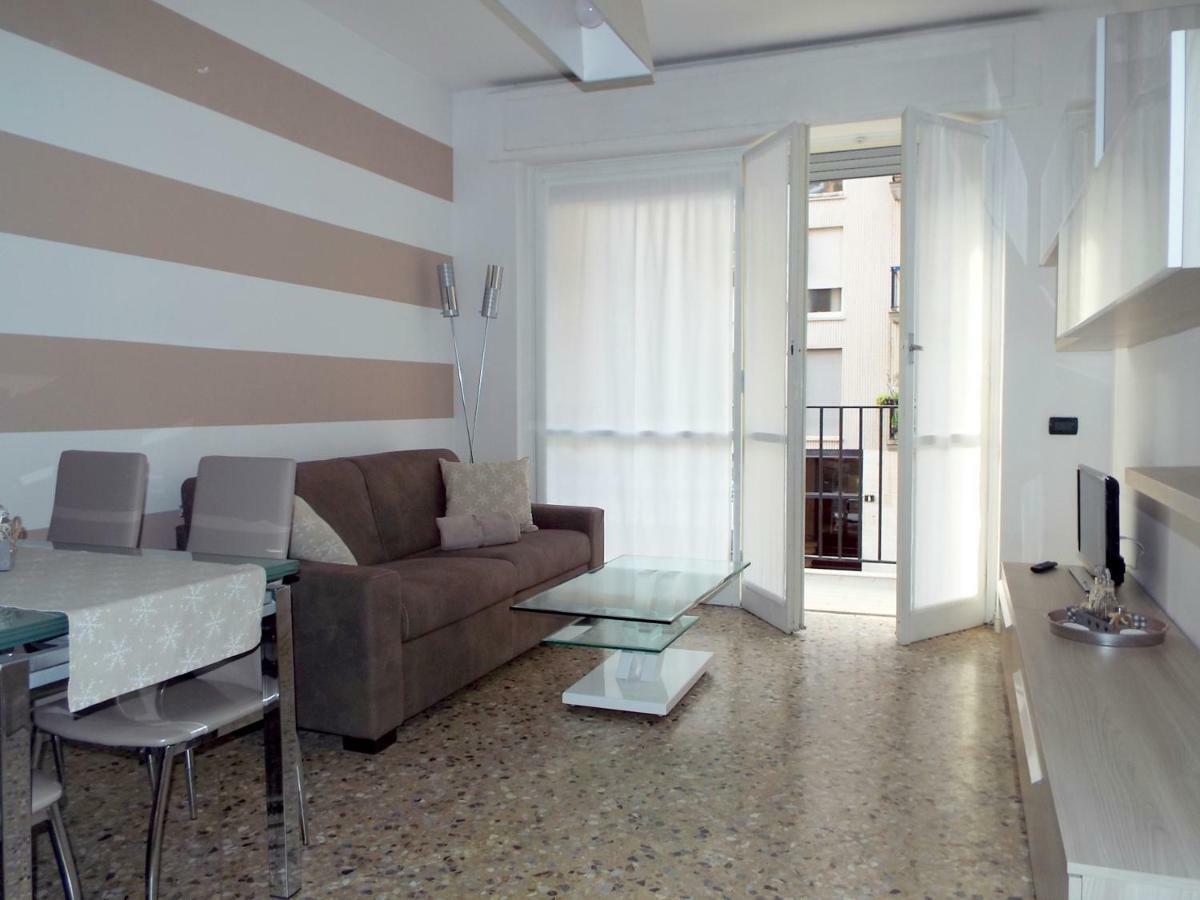 Appartamento Lacaralele
